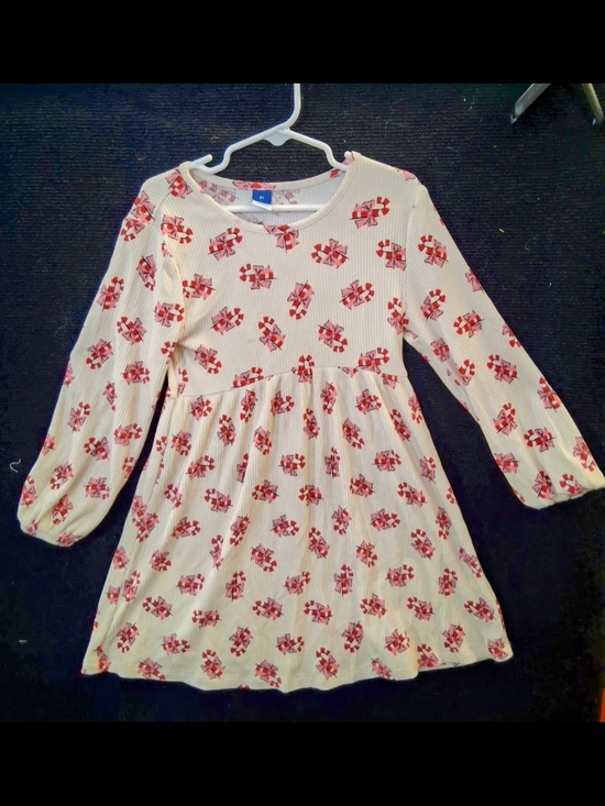 Old Navy Other - Girls 5T Old Navy Cream Floral Long-Sleeve Dress